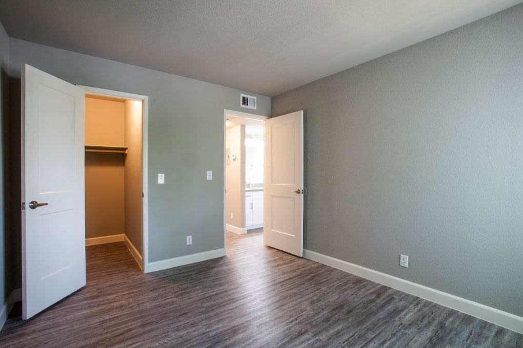 Photos & Tour Zona Verde Apartments Tucson, AZ